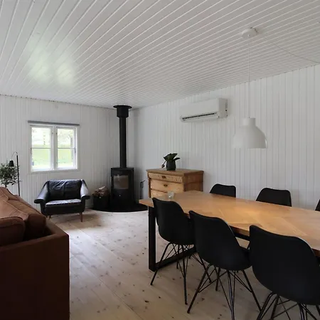 Annlouise - 300m From The Sea By Interhome 別荘 *