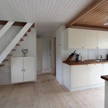 Annlouise - 300m From The Sea By Interhome *